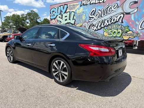 Used 2016 Nissan Altima 2.5 SR FWD image 4