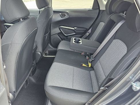 Used 2025 Kia Soul EX FWD image 23