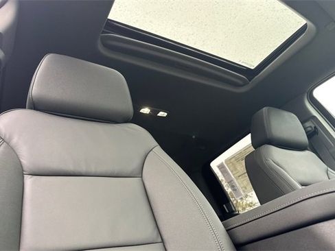 New 2026 GMC Sierra 1500 Elevation w/ Elevation Premium Package image 18