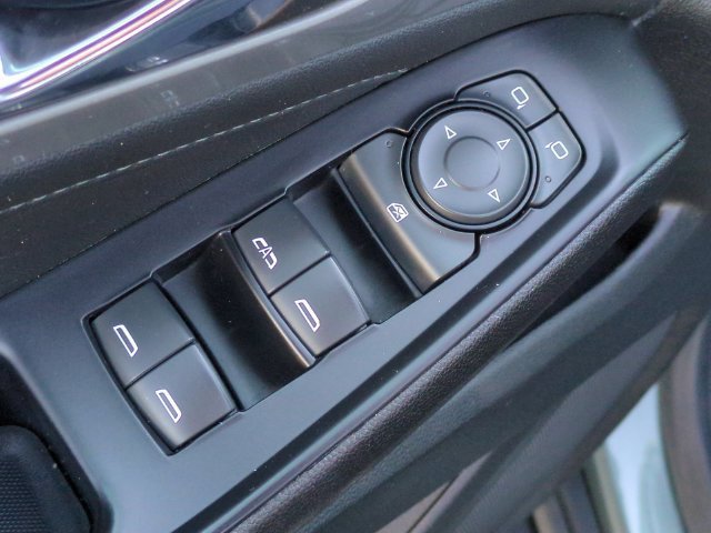 Certified 2023 Chevrolet Traverse LT FWD image 25