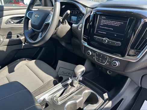 Certified 2021 Chevrolet Traverse LS FWD image 39