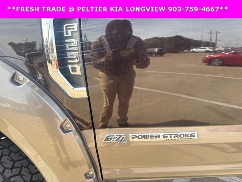 Used 2019 Ford F250 King Ranch w/ King Ranch Ultimate Package image 5