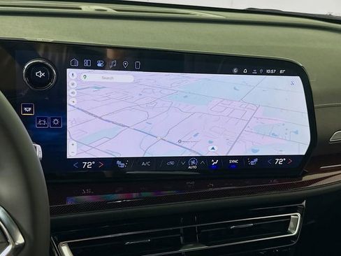 New 2026 Chevrolet Traverse Z71 w/ Driver Confidence Package image 15