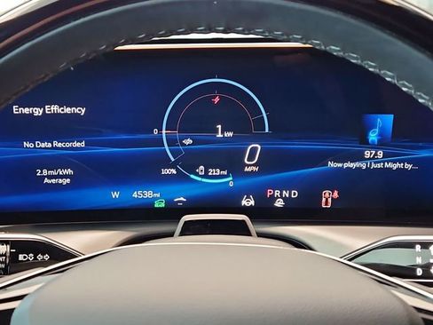 New 2026 Cadillac Vistiq Sport w/ LPO, Floor Liner Package image 14