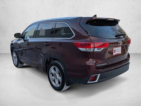 Certified 2019 Toyota Highlander Limited image 8