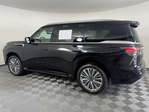 Used 2025 INFINITI QX80 Luxe RWD image 4
