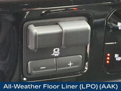 Used 2025 Chevrolet Silverado 1500 RST image 30