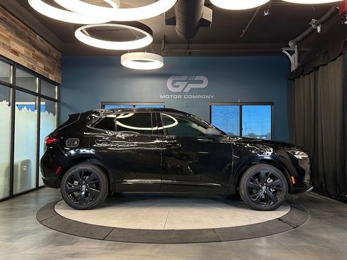 Used 2023 Buick Envision Preferred w/ Sport Touring Package AWD/4WD image 2