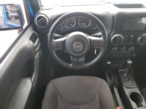 Used 2016 Jeep Wrangler Unlimited Sport w/ Quick Order Package 24S AWD/4WD image 18