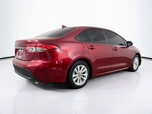 Used 2023 Toyota Corolla LE w/ LE Convenience Package FWD image 4