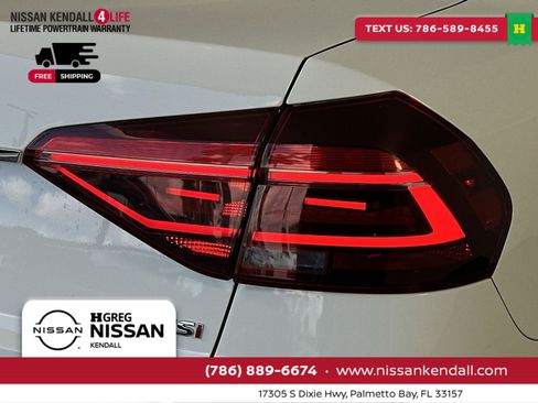 Used 2017 Volkswagen Passat 1.8T SEL Premium image 30