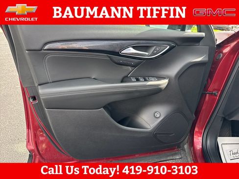 Used 2023 Buick Envision Essence w/ Sport Touring Package FWD image 18