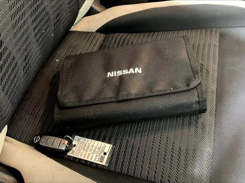Used 2020 Nissan Versa SV FWD image 32