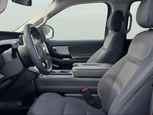 Used 2025 Ford Expedition Max Active image 16