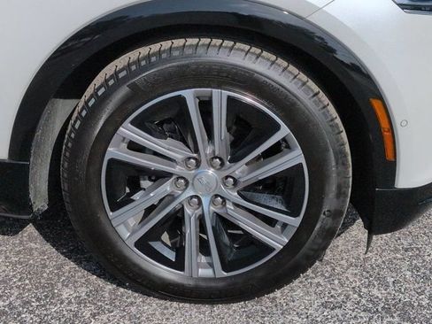 Used 2024 Cadillac Lyriq Luxury RWD image 10