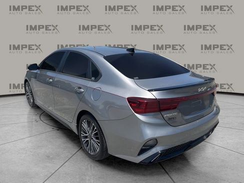 Used 2023 Kia Forte GT-Line w/ GT-Line Premium Package FWD image 3