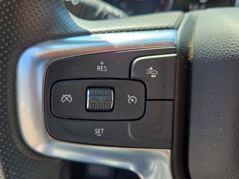 Used 2024 Chevrolet Blazer LT FWD image 24