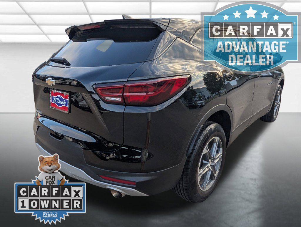 Used 2025 Chevrolet Blazer LT FWD image 26