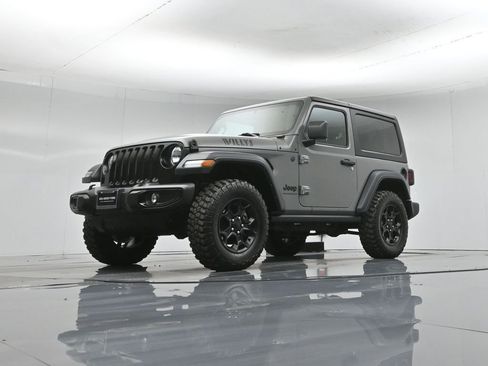 Used 2023 Jeep Wrangler Willys image 40