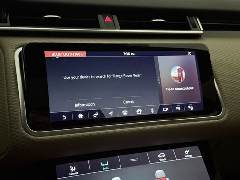 Used 2020 Land Rover Range Rover Velar R-Dynamic S AWD/4WD image 35