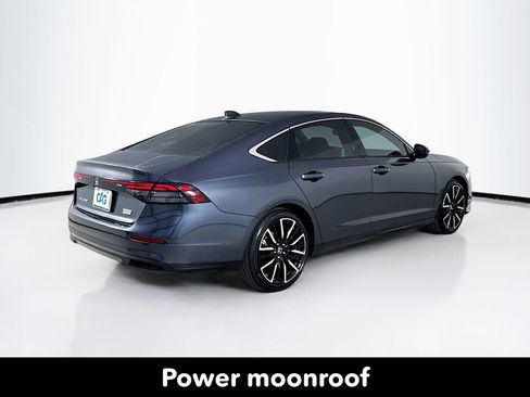 Used 2025 Honda Accord Touring image 8