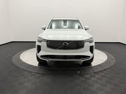 New 2026 Volvo XC90 T8 Ultra w/ Protection Package Premier image 2