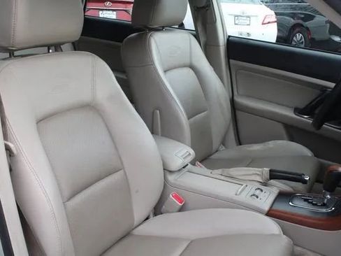 Used 2005 Subaru Outback 3.0R L.L. Bean image 41