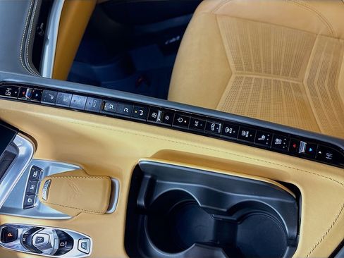 Used 2024 Chevrolet Corvette Z06 w/ Battery Protection Package image 39