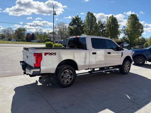 Used 2018 Ford F250 XLT w/ FX4 Off-Road Package AWD/4WD image 30