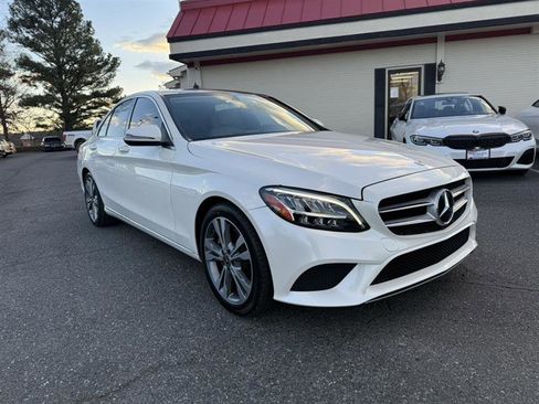 Used 2020 Mercedes-Benz C 300 Sedan image 3