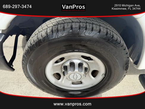 Used 2015 Chevrolet Express 3500 Extended RWD image 16