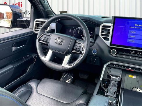 Used 2023 Toyota Sequoia Platinum AWD/4WD image 8