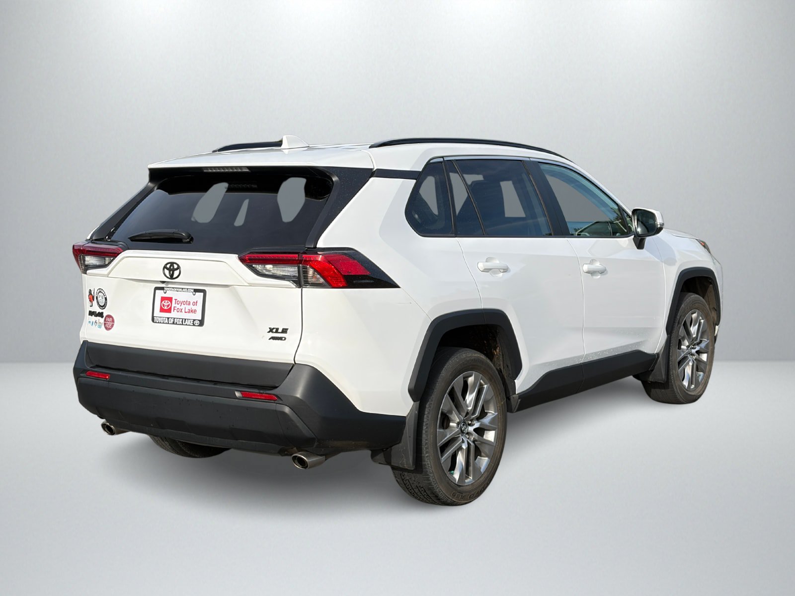 Used 2019 Toyota RAV4 XLE Premium AWD/4WD image 5