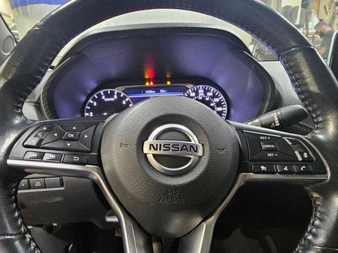 Used 2022 Nissan Sentra SV w/ Trunk Package image 12