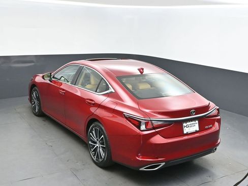 New 2025 Lexus ES 350 w/ Premium Package image 15