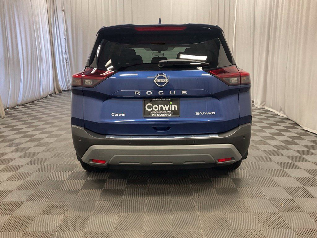 Used 2023 Nissan Rogue SV w/ SV Premium B Package AWD/4WD image 5