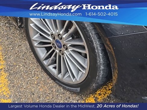 Used 2014 Ford Fusion SE w/ Equipment Group 202A image 12