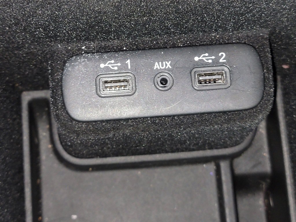 Used 2020 Dodge Charger SXT w/ Leather Interior Group RWD image 26