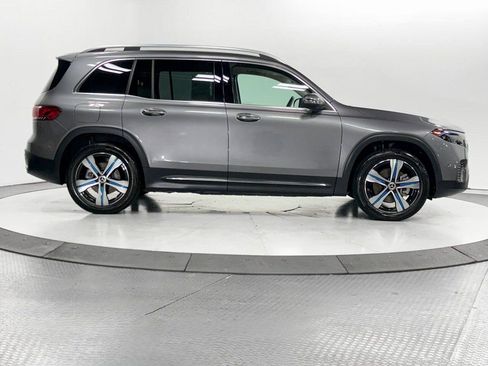 Certified 2023 Mercedes-Benz EQB 300 300 w/ Pinnacle Package image 33