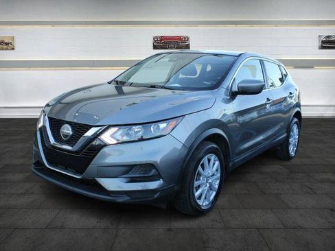 Used 2021 Nissan Rogue Sport S image 6
