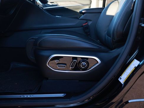 New 2025 Jeep Grand Cherokee Overland image 14