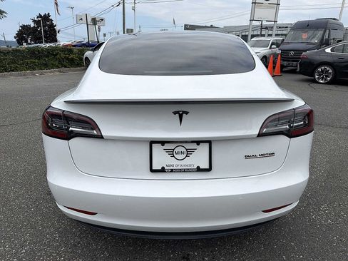Used 2022 Tesla Model 3 Performance AWD/4WD image 13
