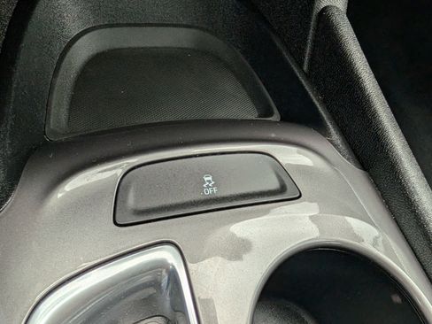 Used 2023 Chevrolet Malibu LS image 30