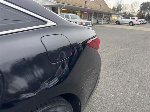 Used 2019 Toyota Avalon XLE w/ All Weather Liner Package image 14