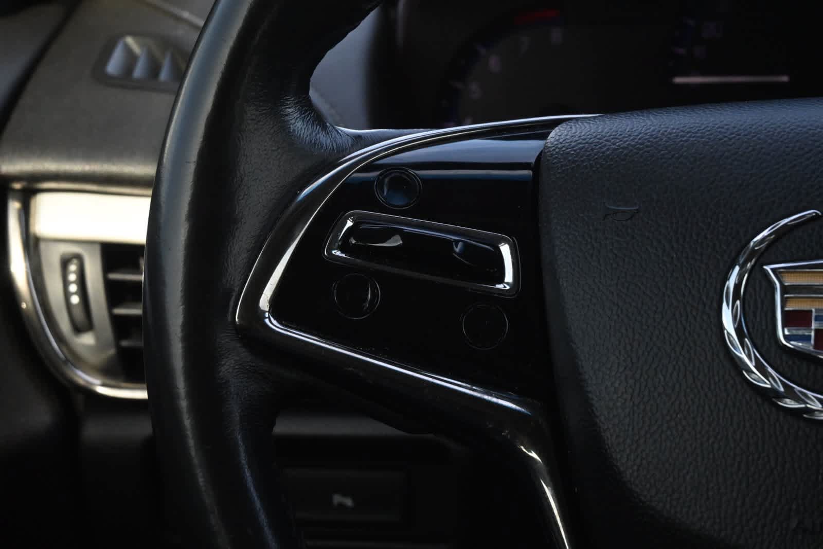 Used 2014 Cadillac ATS Luxury w/ Cold Weather Package RWD image 10