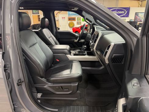 Used 2020 Ford F150 Lariat w/ Equipment Group 502A Luxury AWD/4WD image 23