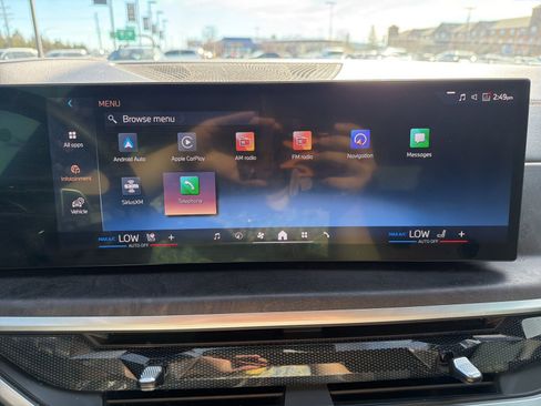 Used 2024 BMW X5 xDrive40i w/ Premium Package image 57