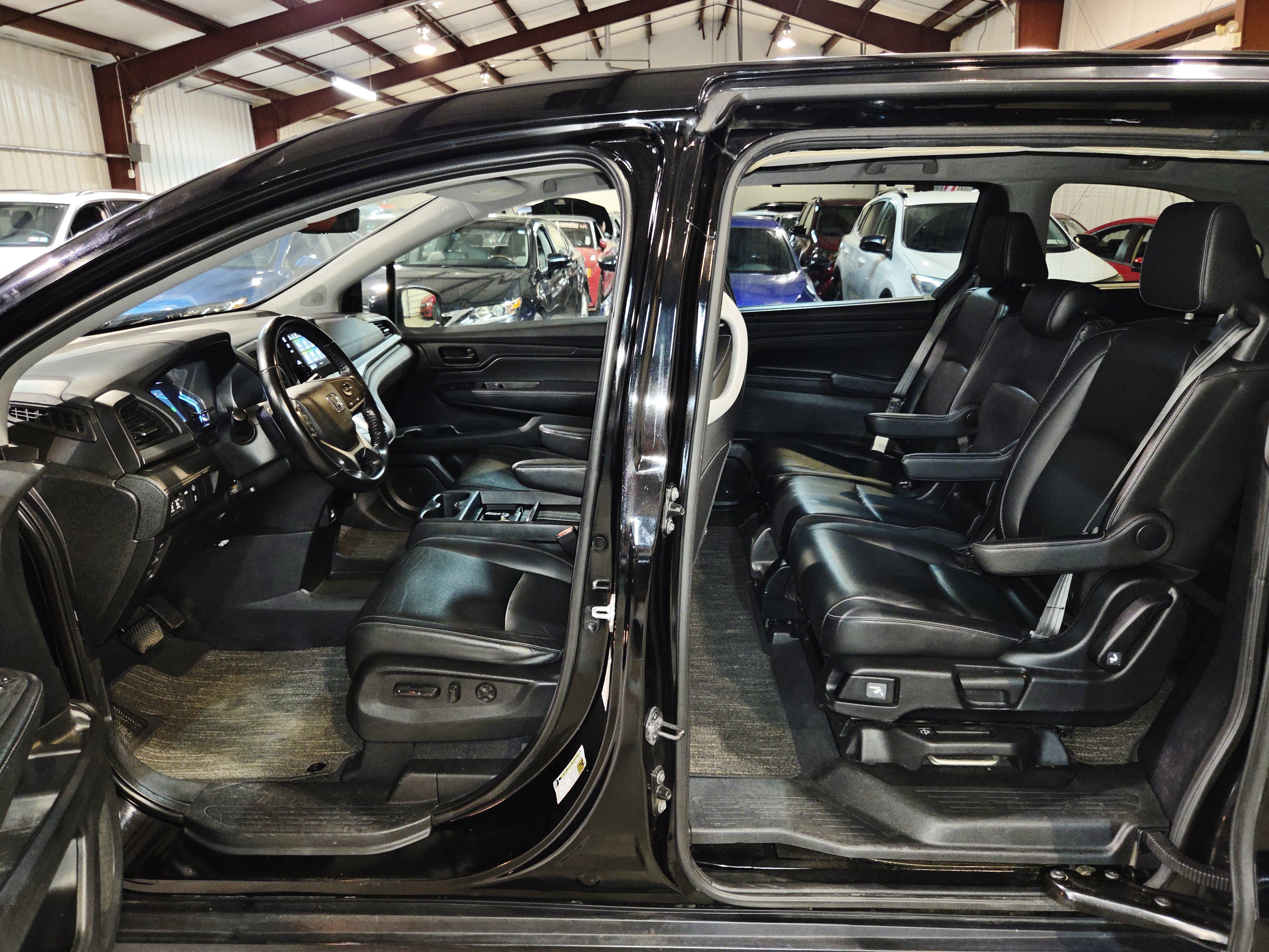 Used 2021 Honda Odyssey EX-L image 19