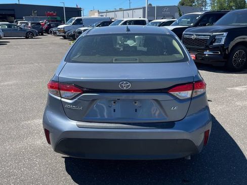 Used 2023 Toyota Corolla LE w/ Carpet Mat Package (TMS) FWD image 4