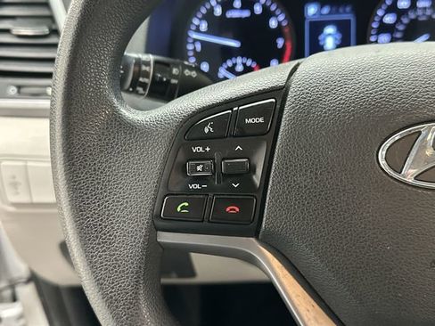 Used 2017 Hyundai Tucson SE image 8